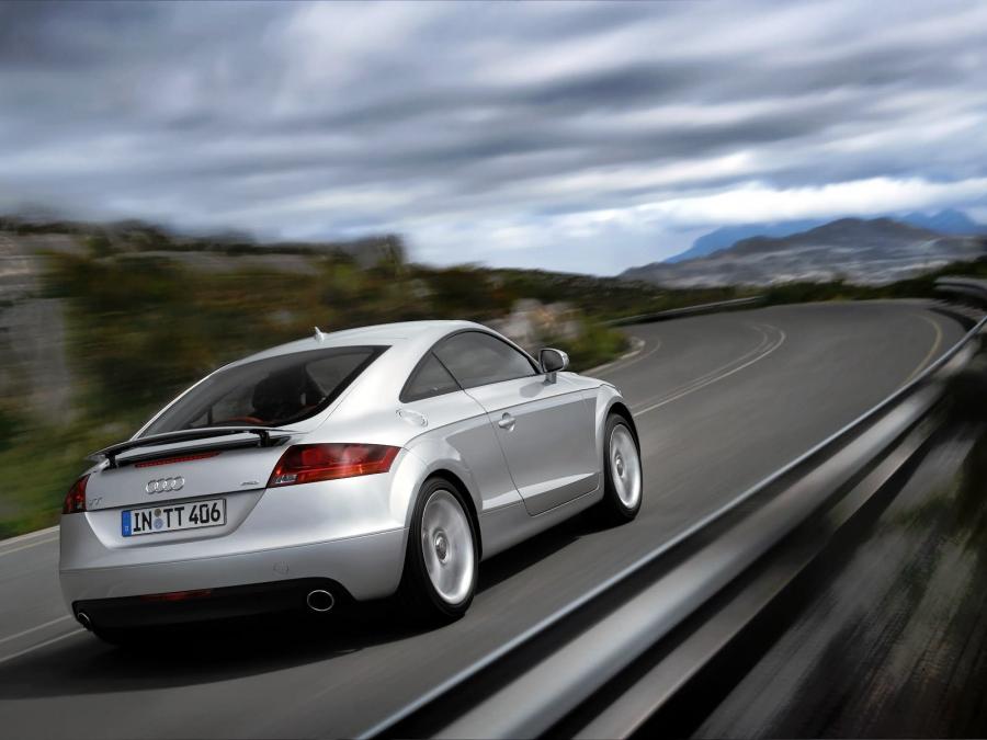  Audi TT 3.2 Quattro Coupe (8J) 2006 года  (WW) (фото 38 из 77)